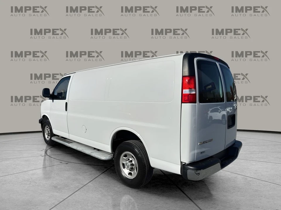 2023 Chevrolet Express - Image 3 of 21