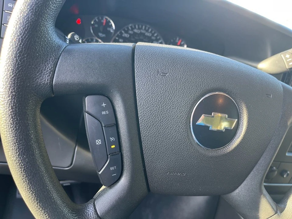 2023 Chevrolet Express - Image 13 of 21