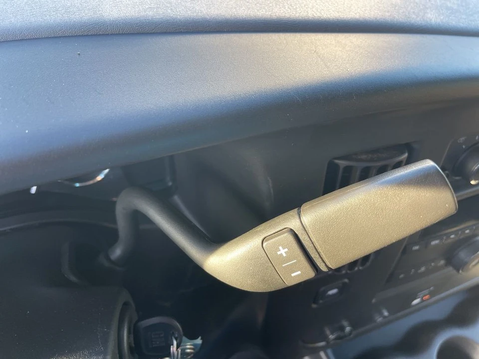 2023 Chevrolet Express - Image 11 of 21