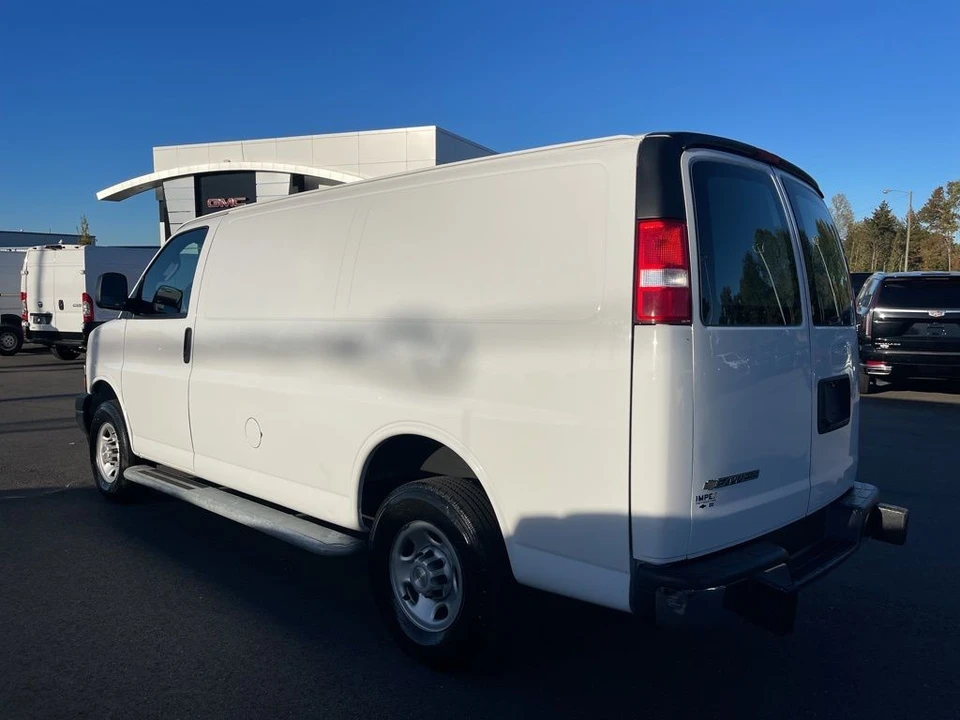 2023 Chevrolet Express - Image 3 of 21