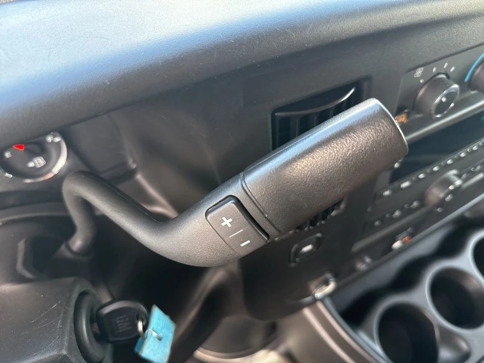 2023 Chevrolet Express - Image 14 of 21