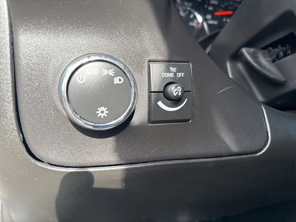 2023 Chevrolet Express - Image 17 of 21