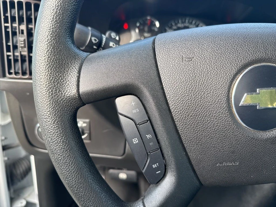 2023 Chevrolet Express - Image 13 of 21
