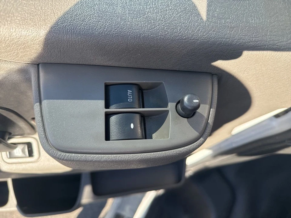 2023 Chevrolet Express - Image 21 of 21