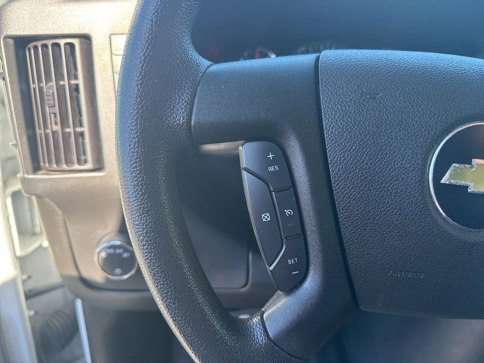 2023 Chevrolet Express - Image 13 of 21