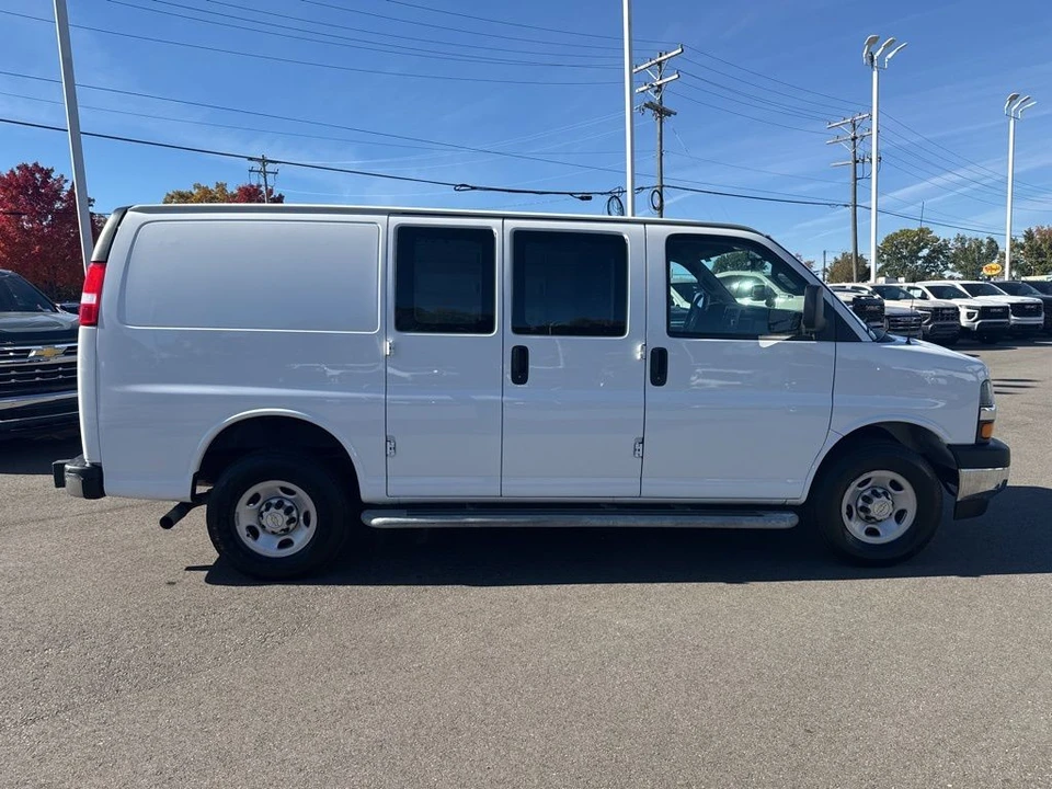 2023 Chevrolet Express - Image 6 of 21
