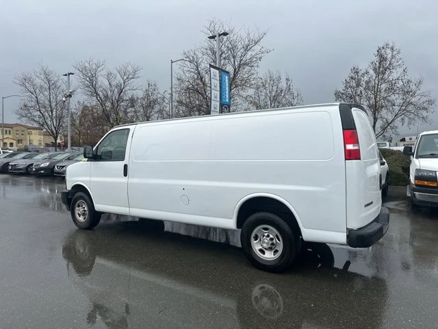 2023 Chevrolet Express - Image 4 of 5