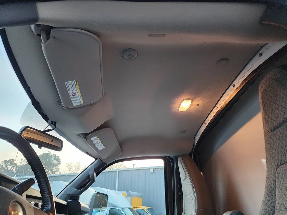2023 Chevrolet Express - Image 13 of 21