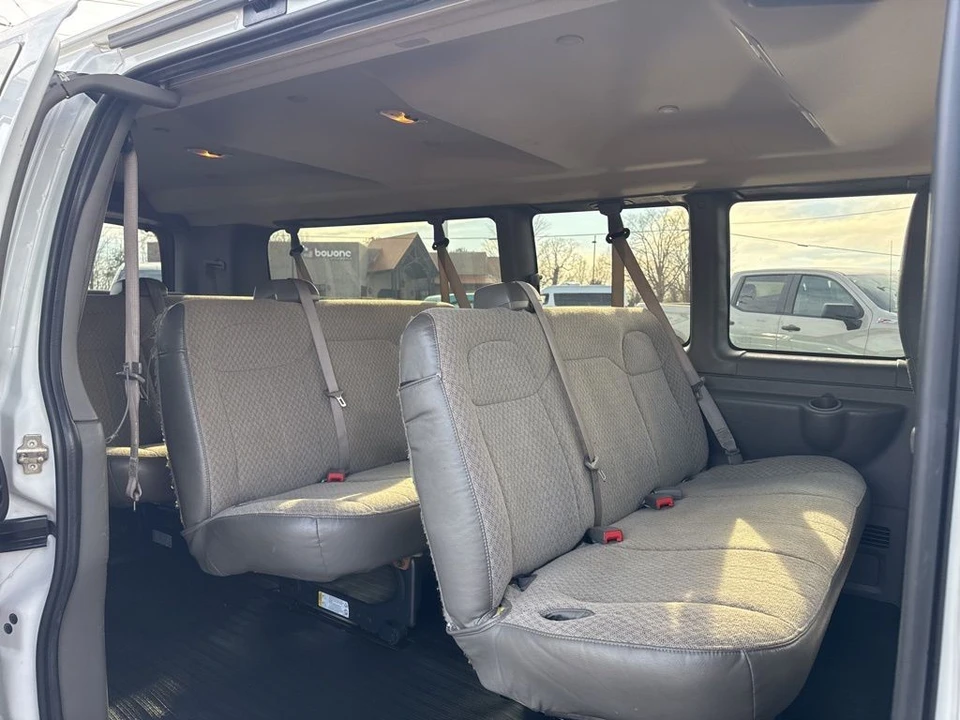 2023 Chevrolet Express - Image 11 of 12