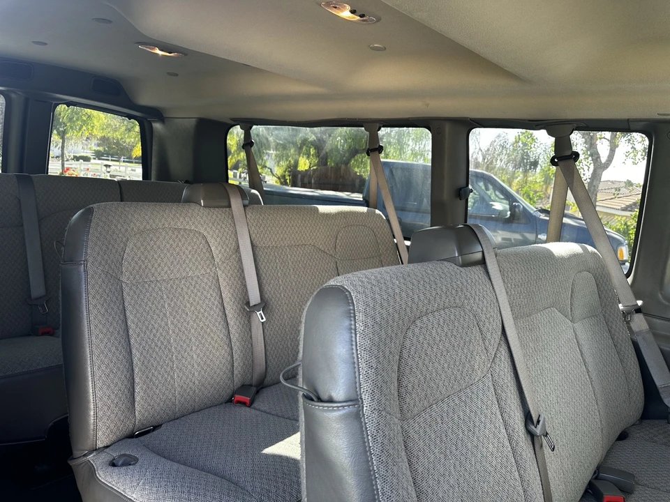 2023 Chevrolet Express - Image 20 of 21