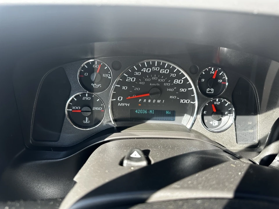 2023 Chevrolet Express - Image 14 of 21