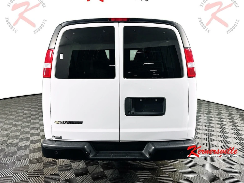2023 Chevrolet Express - Image 6 of 21