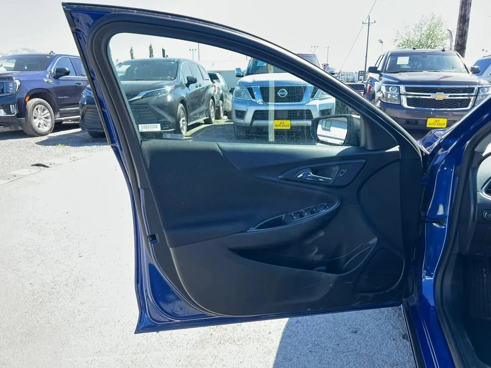 2023 Chevrolet Malibu - Image 18 of 18