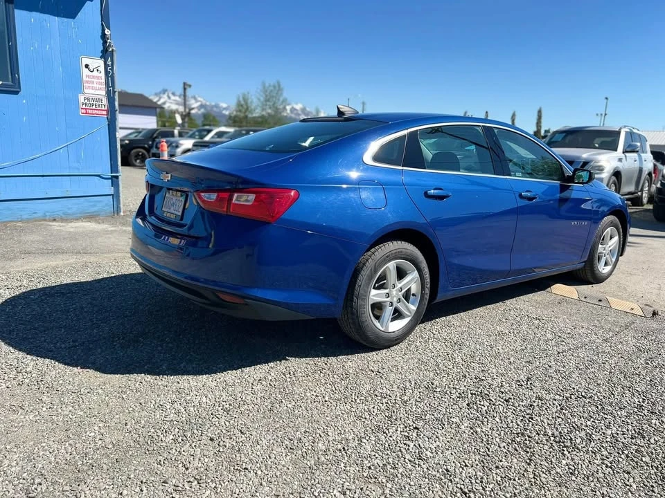 2023 Chevrolet Malibu - Image 7 of 18