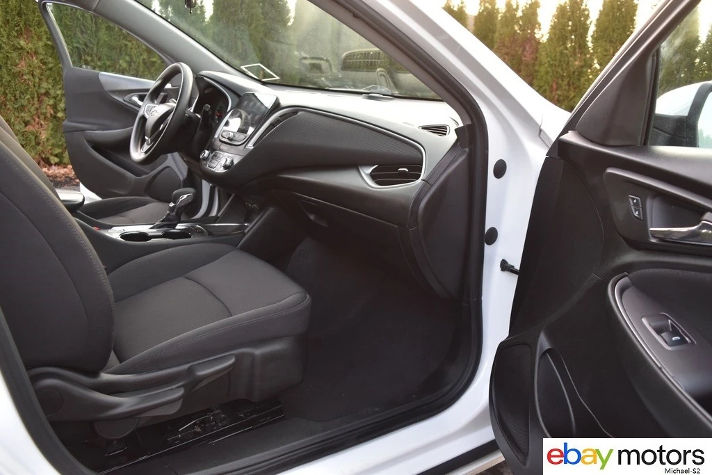 2023 Chevrolet Malibu - Image 16 of 21