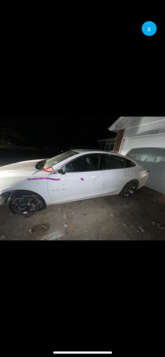 2023 Chevrolet Malibu - Image 2 of 4