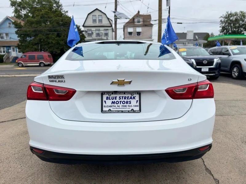 2023 Chevrolet Malibu - Image 9 of 12