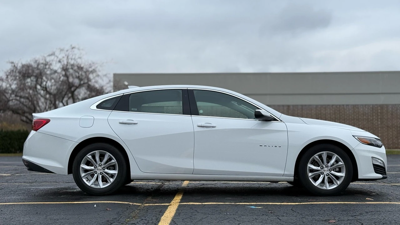 2023 Chevrolet Malibu - Image 8 of 21