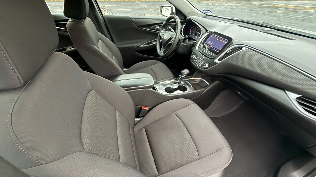 2023 Chevrolet Malibu - Image 11 of 21
