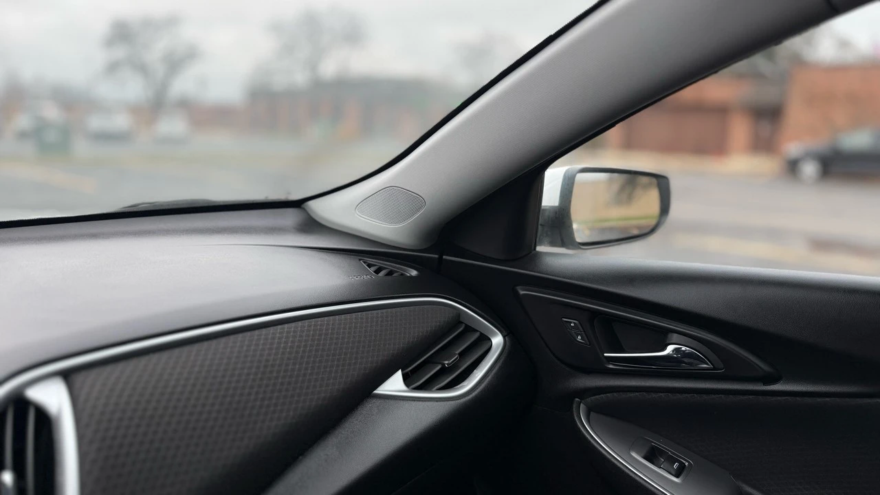 2023 Chevrolet Malibu - Image 19 of 21