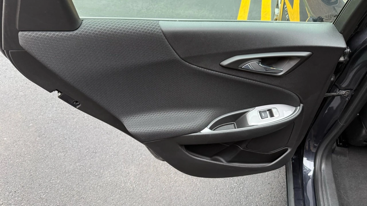 2023 Chevrolet Malibu - Image 20 of 21