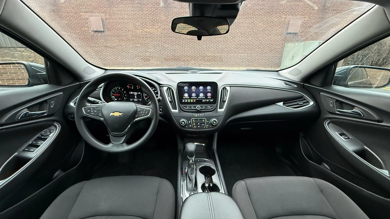2023 Chevrolet Malibu - Image 15 of 21