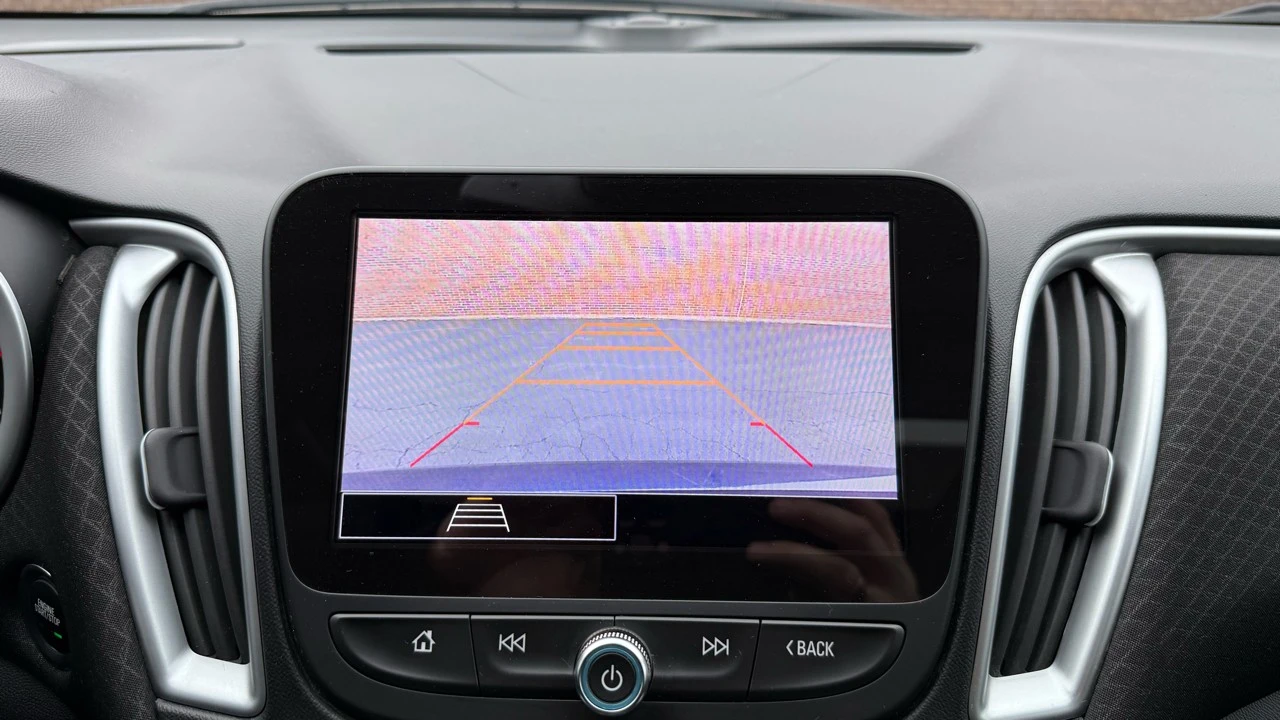 2023 Chevrolet Malibu - Image 17 of 21