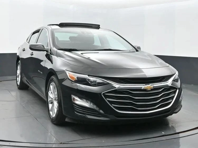 2023 Chevrolet Malibu - Image 2 of 12