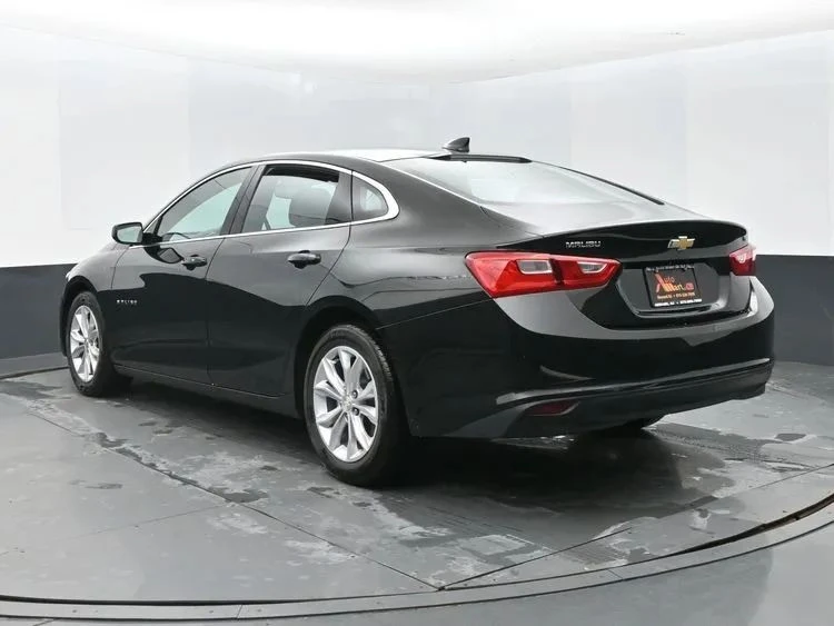 2023 Chevrolet Malibu - Image 9 of 12