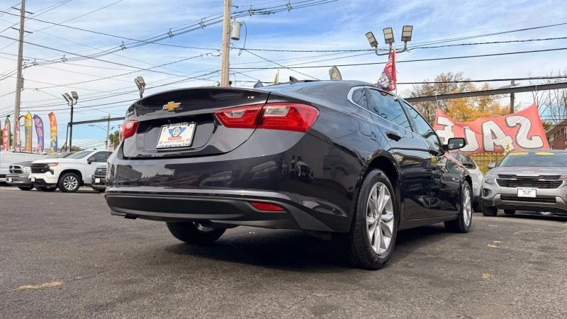 2023 Chevrolet Malibu - Image 9 of 12