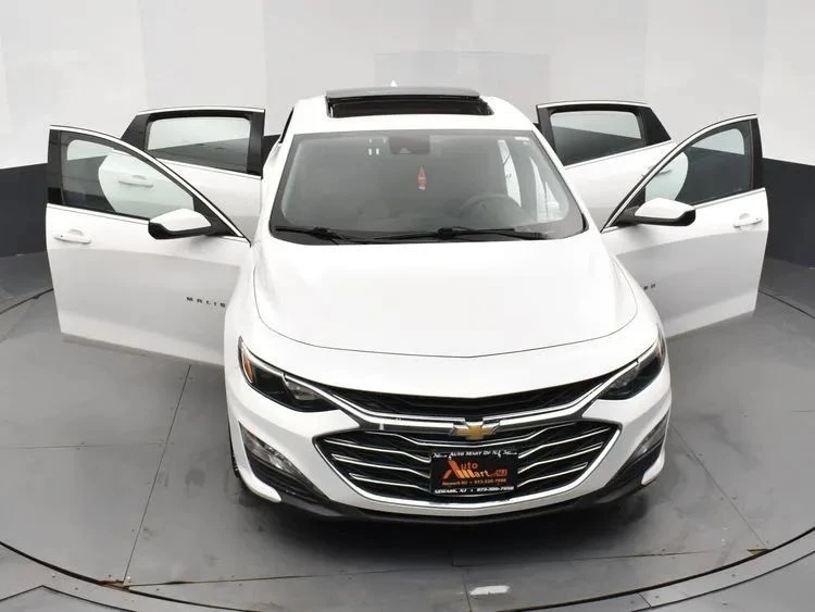 2023 Chevrolet Malibu - Image 10 of 12