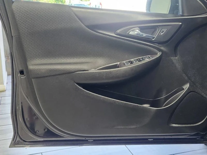 2023 Chevrolet Malibu - Image 10 of 12