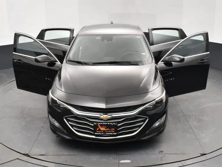 2023 Chevrolet Malibu - Image 10 of 12