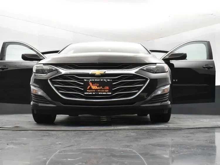 2023 Chevrolet Malibu - Image 11 of 12
