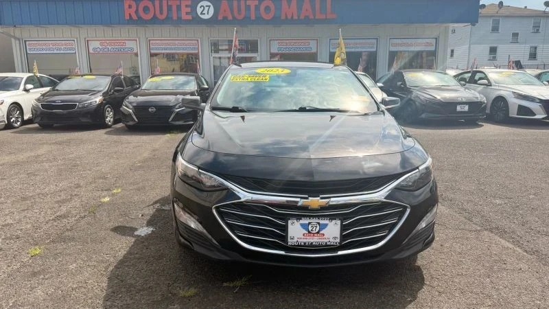 2023 Chevrolet Malibu - Image 3 of 12
