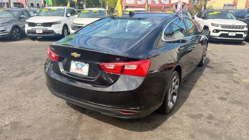 2023 Chevrolet Malibu - Image 7 of 12