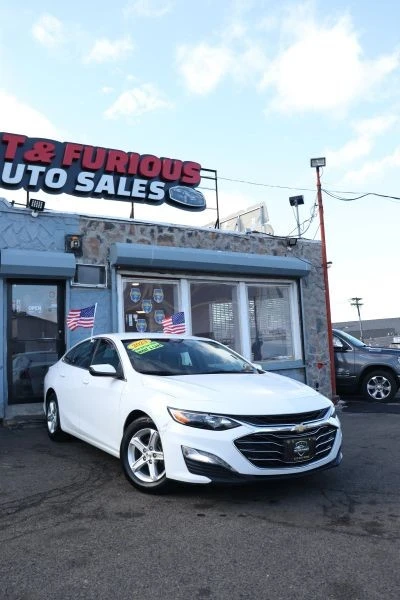 2023 Chevrolet Malibu - Image 2 of 12