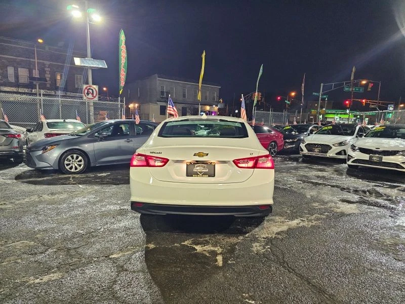 2023 Chevrolet Malibu - Image 6 of 12
