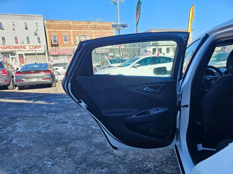 2023 Chevrolet Malibu - Image 10 of 12