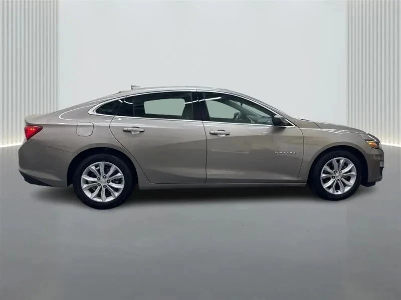 2023 Chevrolet Malibu - Image 6 of 12