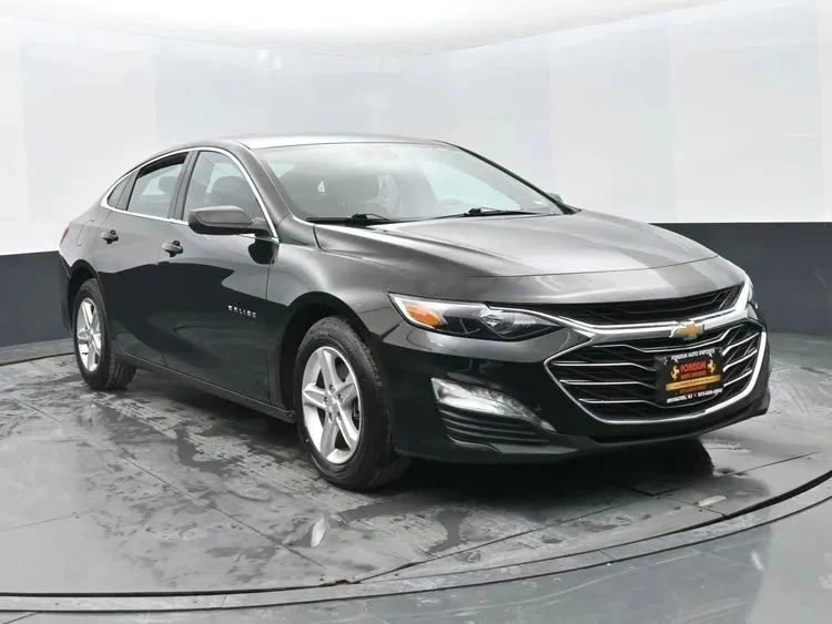 2023 Chevrolet Malibu - Image 2 of 12