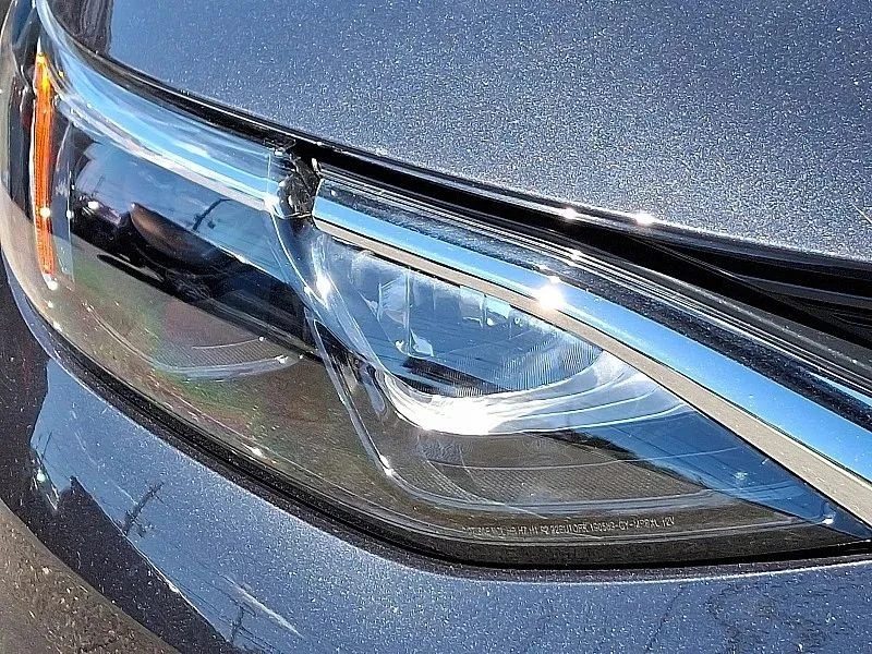 2023 Chevrolet Malibu - Image 10 of 12