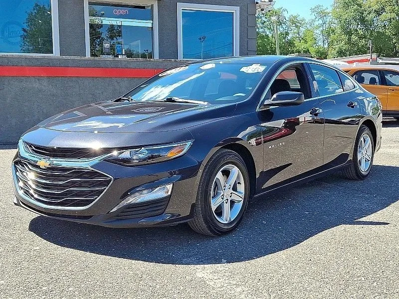 2023 Chevrolet Malibu - Image 4 of 12