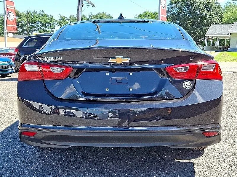 2023 Chevrolet Malibu - Image 6 of 12