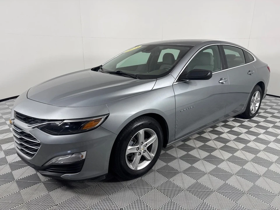 2023 Chevrolet Malibu - Image 10 of 12