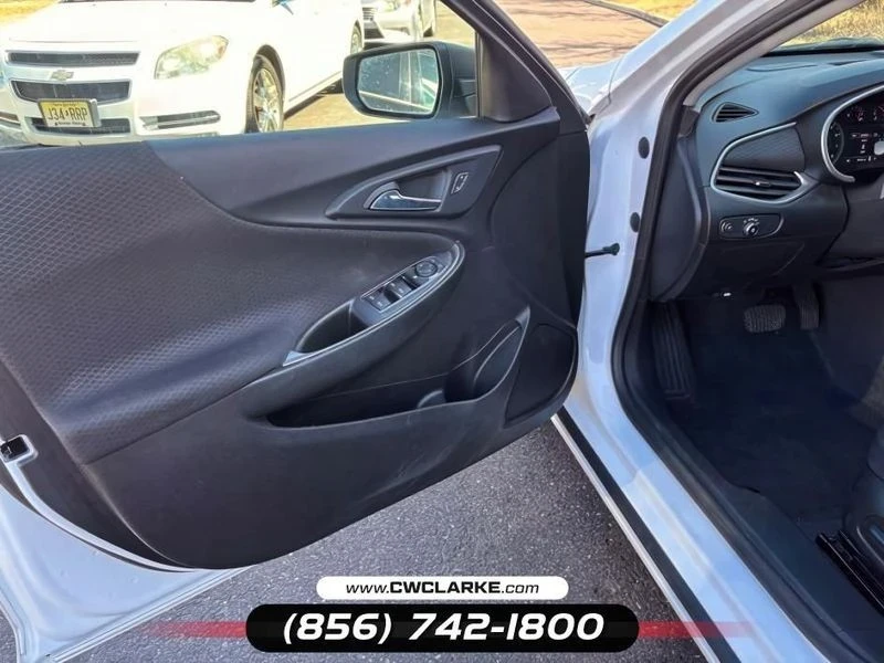 2023 Chevrolet Malibu - Image 11 of 12