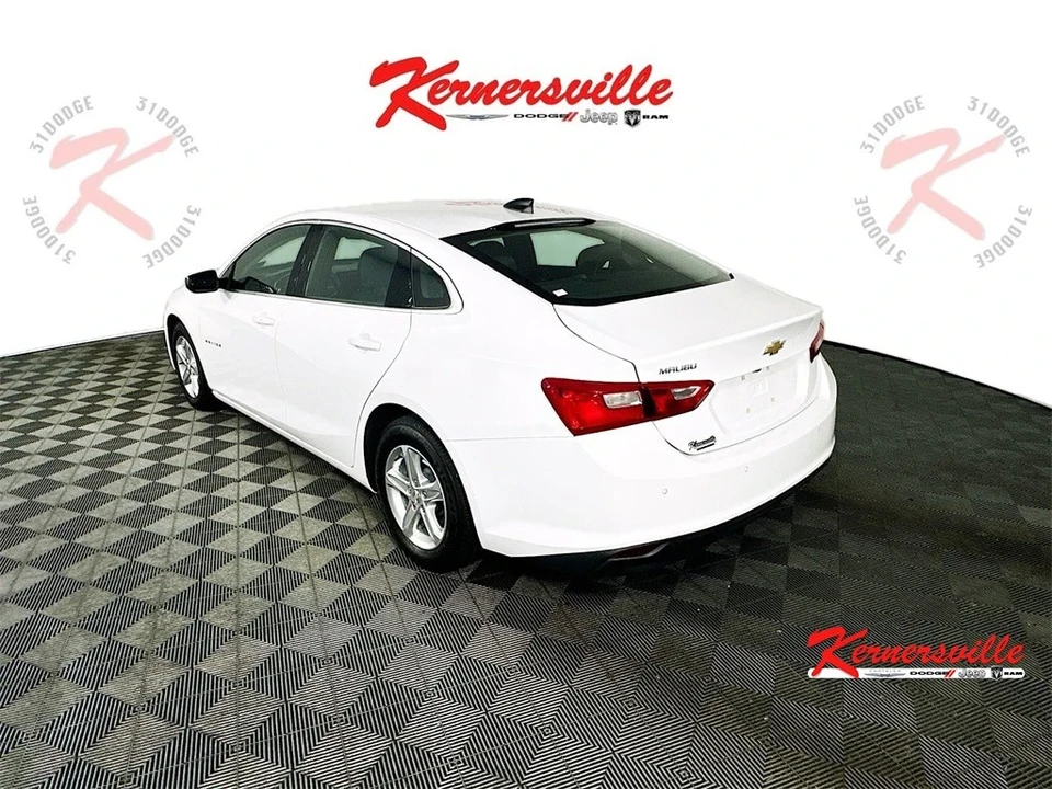 2023 Chevrolet Malibu - Image 5 of 21