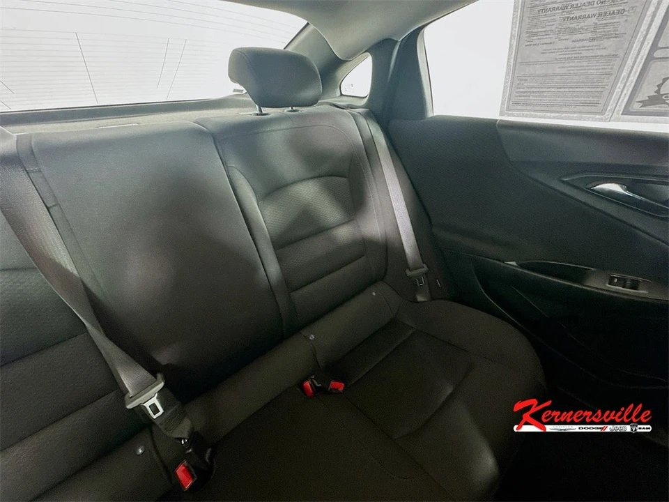 2023 Chevrolet Malibu - Image 15 of 21