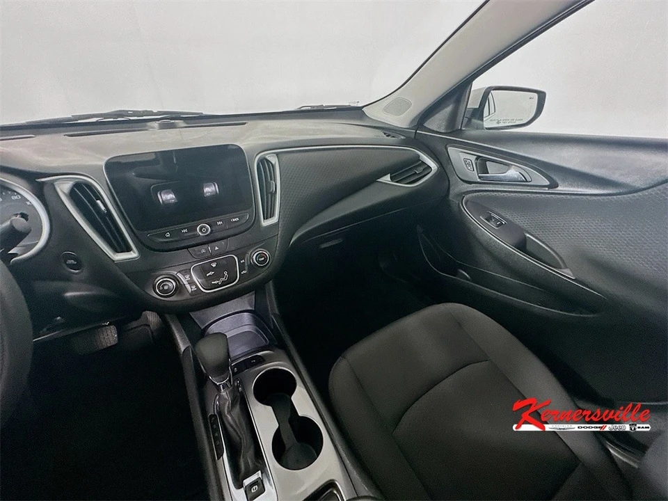 2023 Chevrolet Malibu - Image 12 of 21