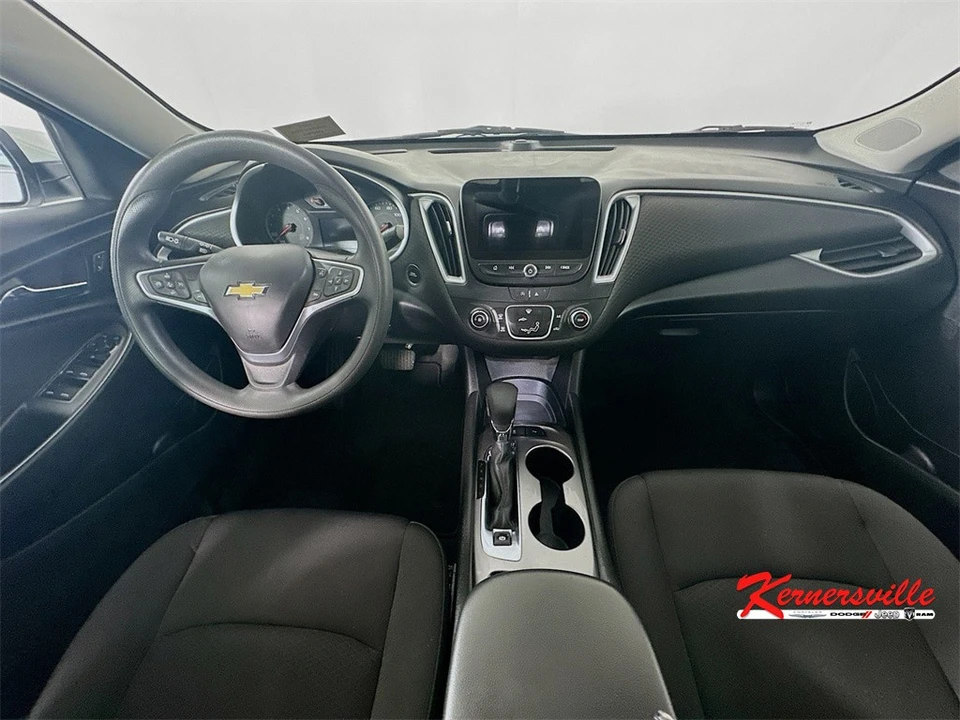 2023 Chevrolet Malibu - Image 11 of 12